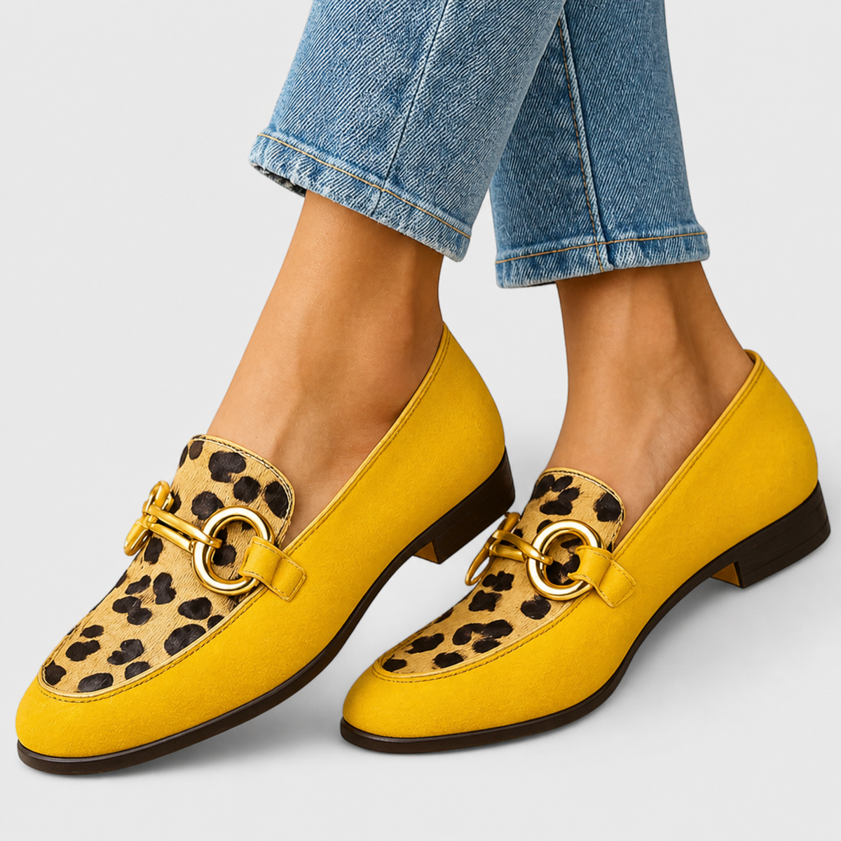 Sonia | Moccasins with Details