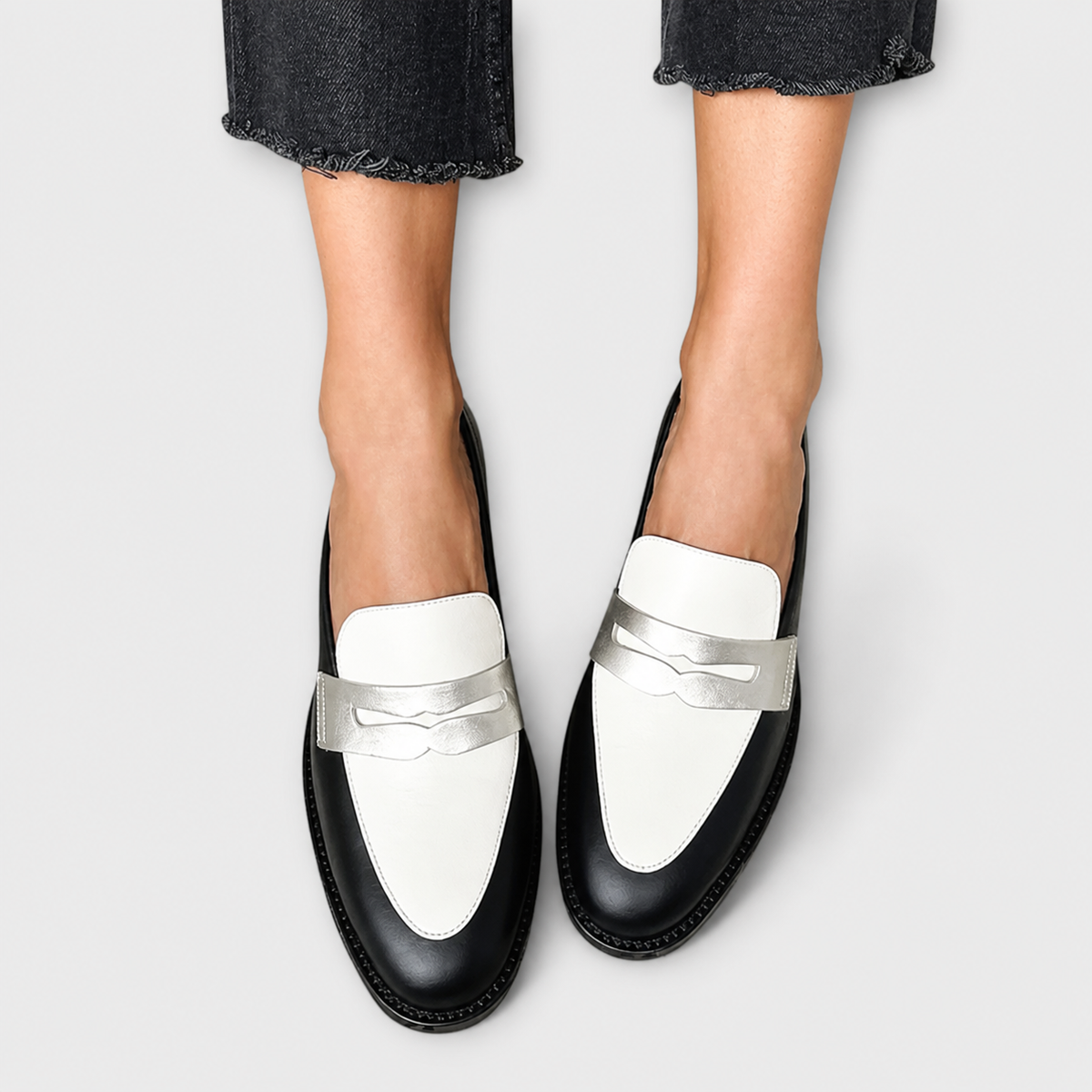 Xara | Metallic Black Loafers