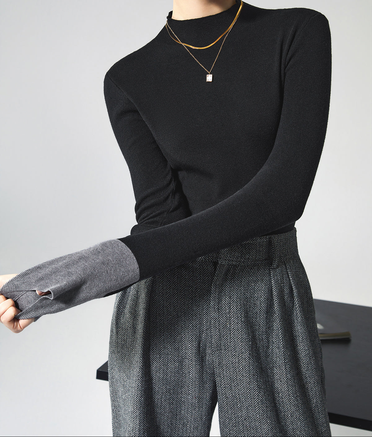 Isla | Contrast Cuff Mock Neck Sweater
