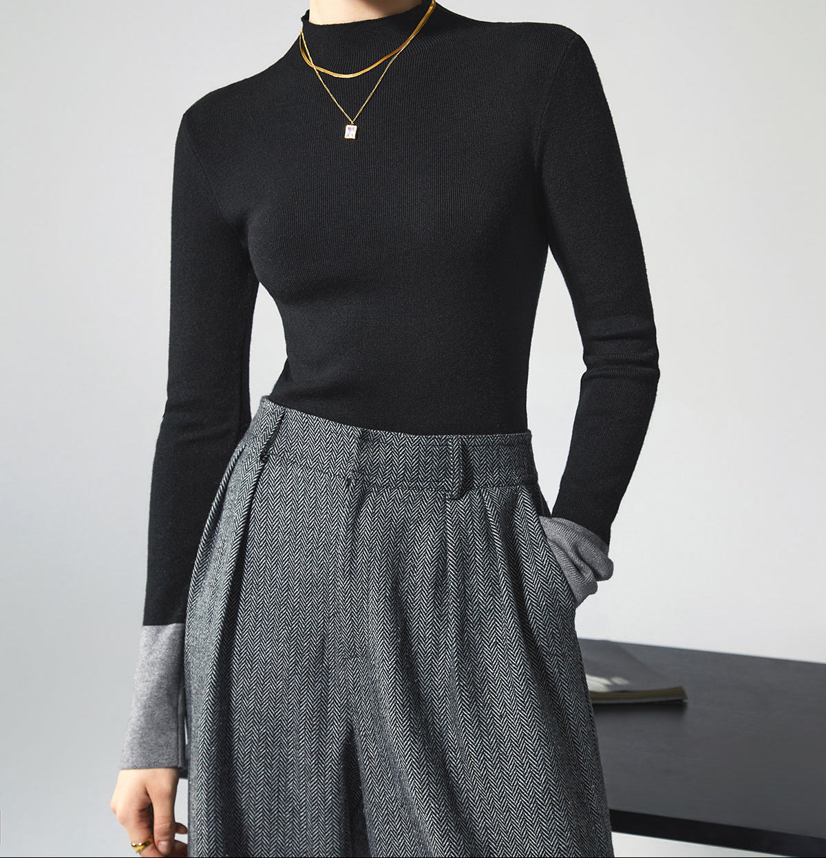 Isla | Contrast Cuff Mock Neck Sweater