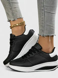 Black/White