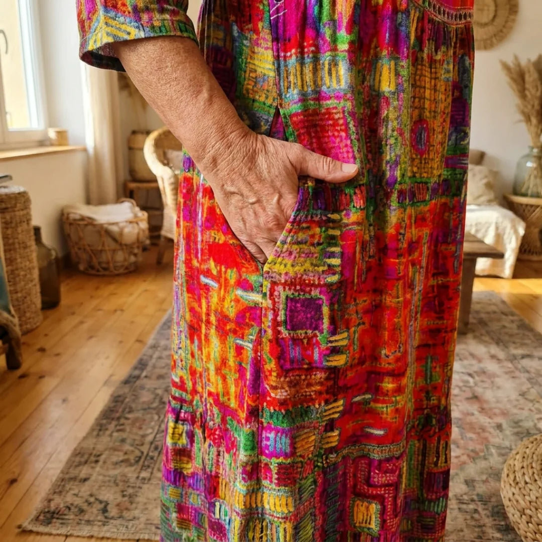 Hand in the deep side pocket of the Alina dress